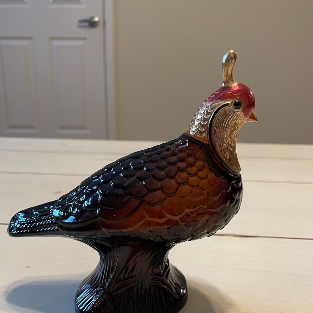 Avon Vintage 1970s quail shaped decanter originally w/Wild Country after shave - Picture 2 of 4